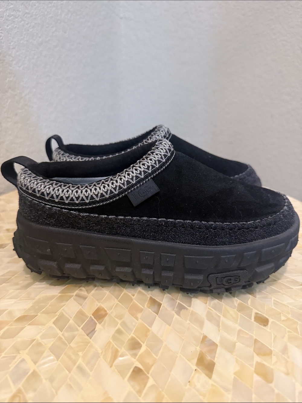 UGG Black Suede Knit-Trim Slip-On Clogs SIZE 6